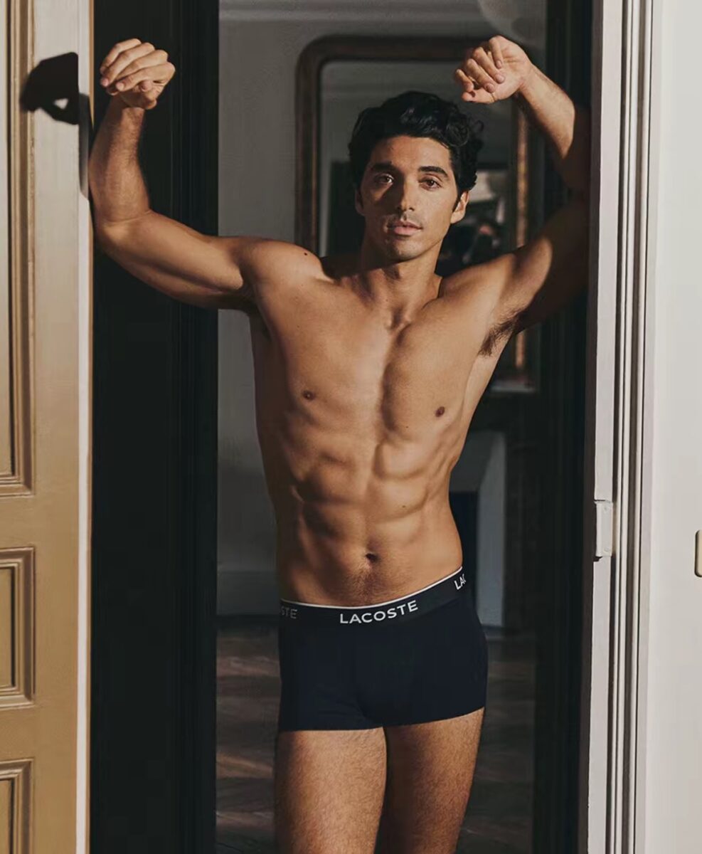 Taylor Zakhar Perez lacoste ropa interior