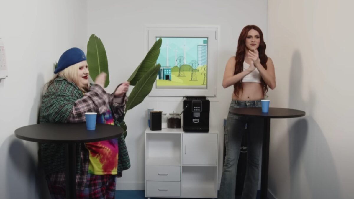 es trans aplausos origen tiktok videos las moderadoras prime video