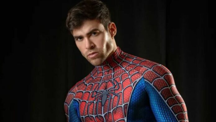 David Ortega spider-man fotos y videos de famosos en disfraz