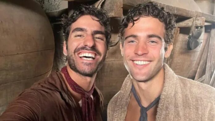 corto película gay pedro almodóvar strage way of life extraña forma de vida josé condessa jason fernández ethan hawke pedro pascal