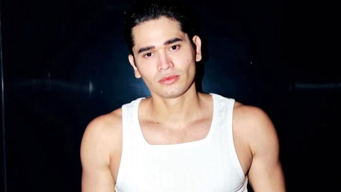 Víctor Zepoll López actor bailarín tiktoker fotos videos joaquín bondoni sexualidad pareja gay biografia