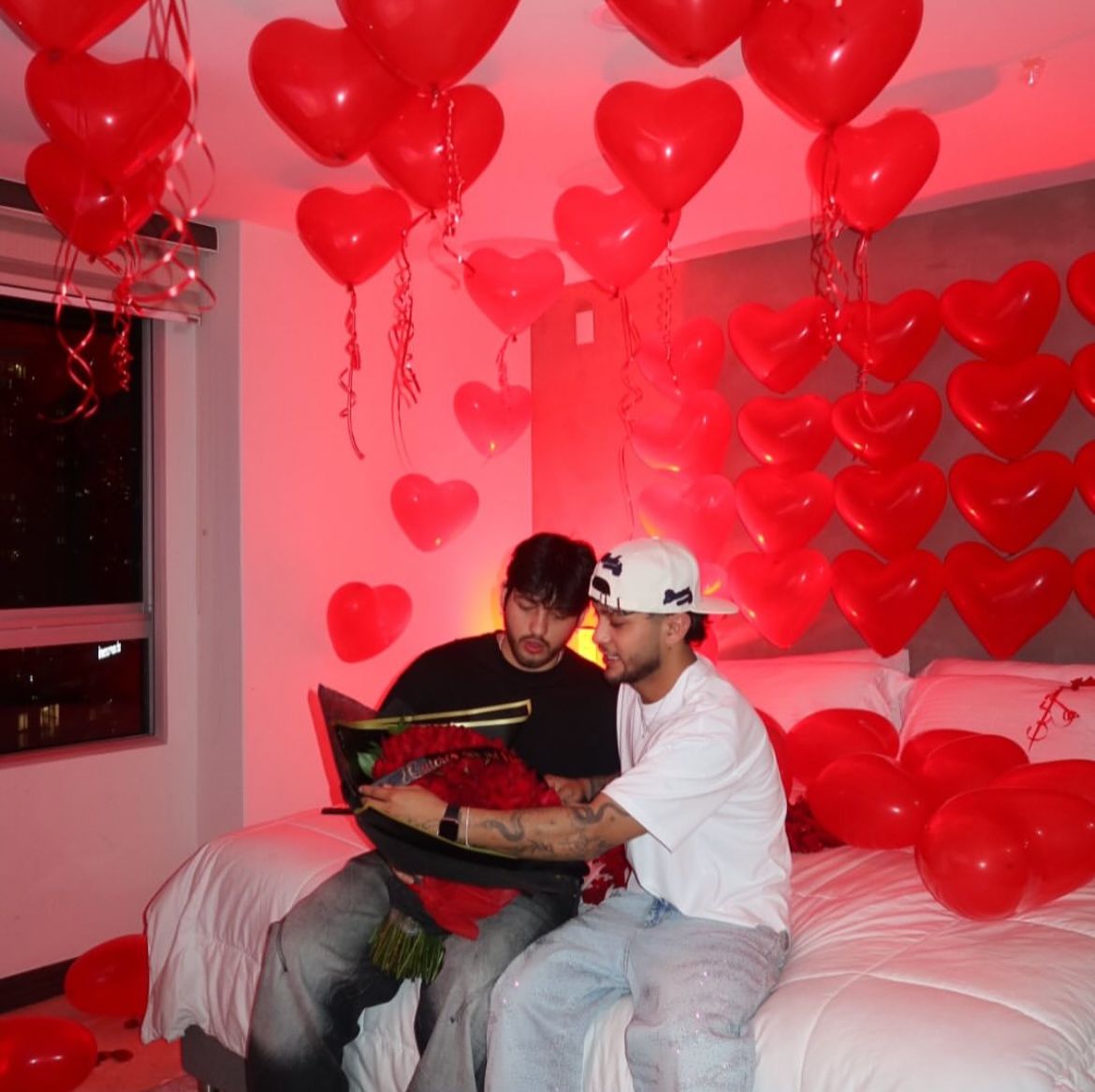 Rod Contreras y sebastián reyes fotos san valentín novios