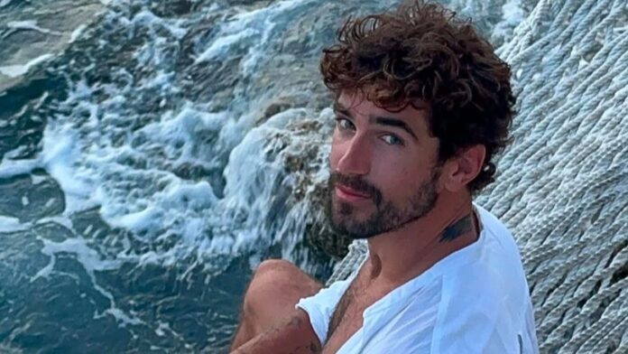 famosos-peruanos-guapos-fotos-videos-peru-actores-cantantes-modelos Famosos peruanos perú guapos fotos y videos modelos actores cantantes