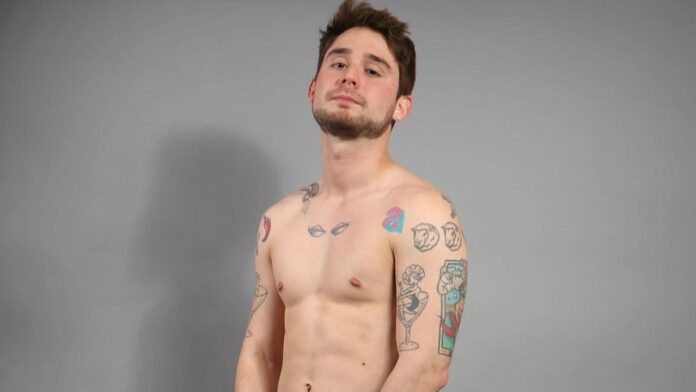 Adrián Andrés gay la venganza de los ex vip 4 exnovio de dennis arana pareja sexualidad biografía fotos videos