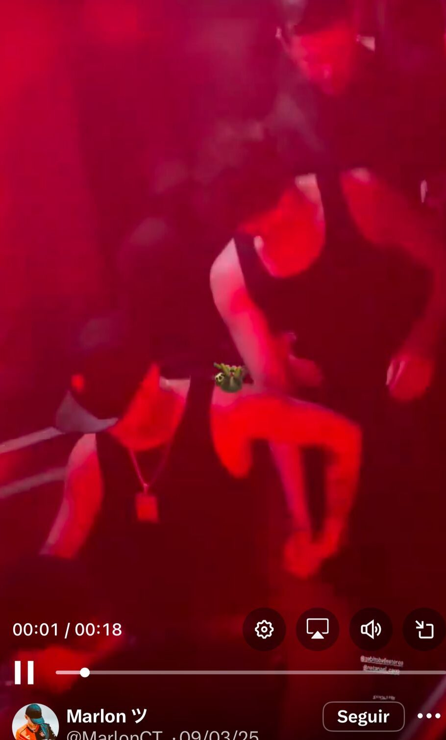 Gabito Ballesteros y Natanael Cano foto tomados de la mano