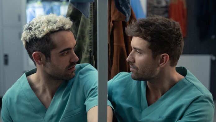 Pablo Alborán y Xoán Fórneas pareja bar gay novios relación fotos videos respira beso temporada dos 2