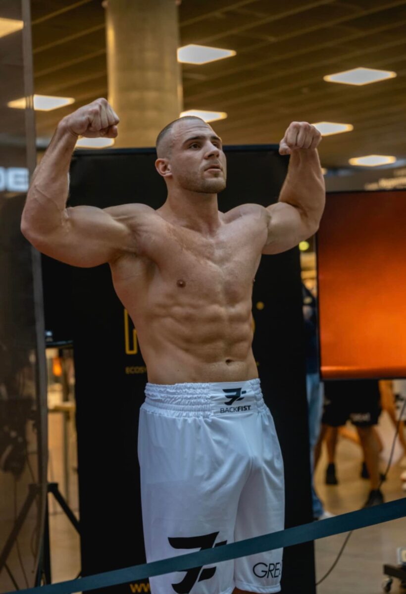 Viktor Adam actor gay 