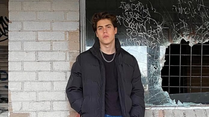 Jorge Patiño fotos videos biografía sexualidad gay pareja novio tiktoker influencer mexicano