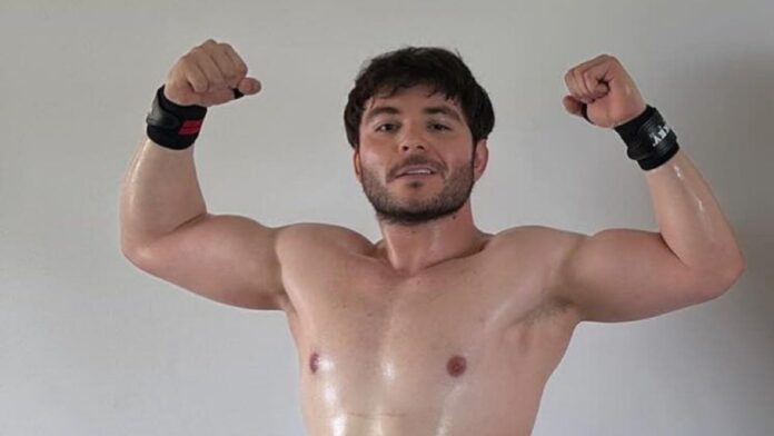 Tito Double P biografía videos fotos cantante mexicano pareja sexualidad novia