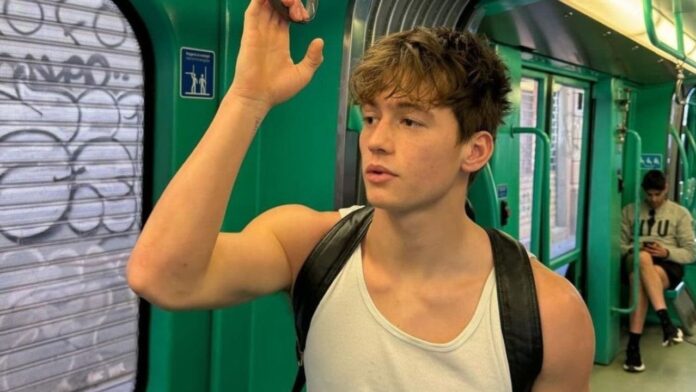 bach-buquen-videos-fotos-biografia-tiktok-modelo-sexualidad-pareja-novia-gay-2025-soltero-bisexual-2 Bach Buquen videos fotos biografía sexualidad pareja novia novio gay tiktok xxx pack video bachbuquen bisexual ollie carlos alberto fuentes