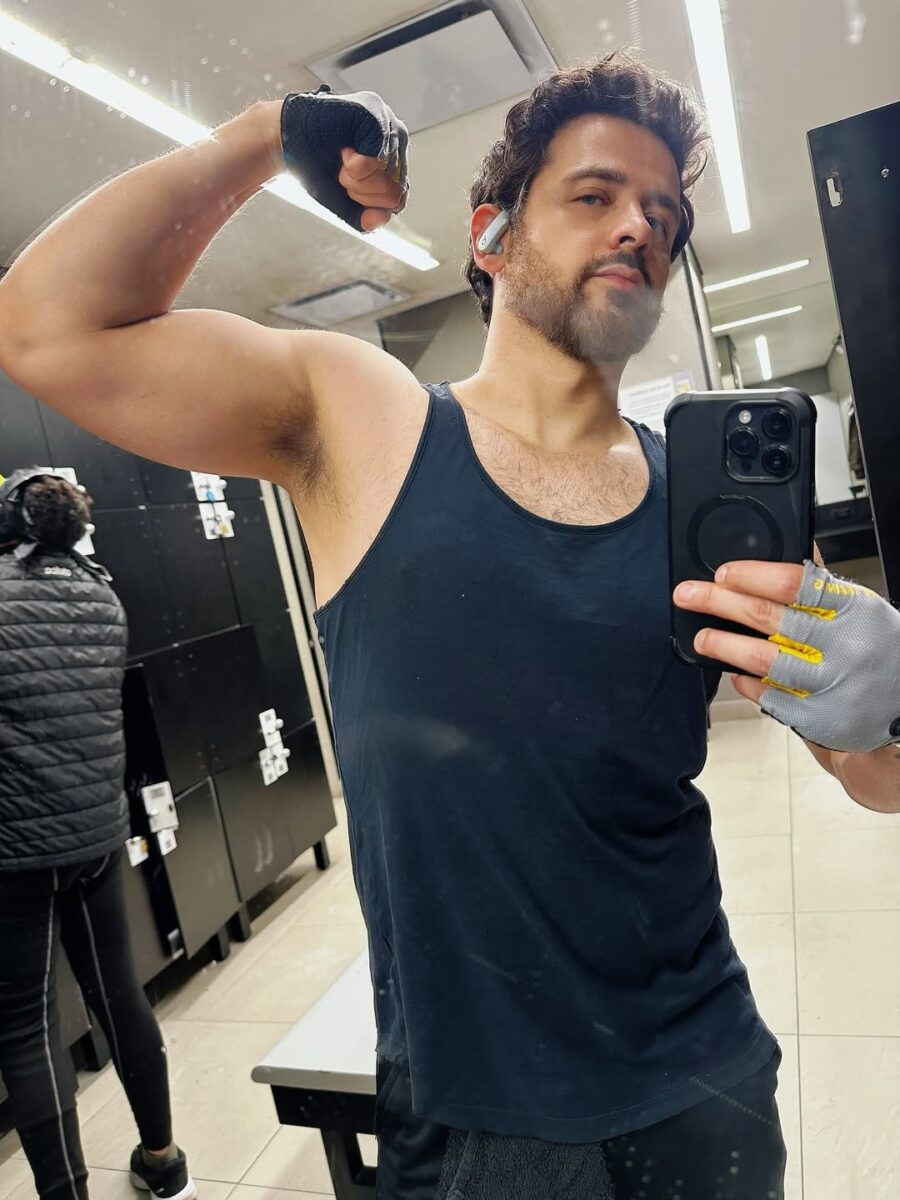 Gustavo Egelhaaf en el gimnasio 