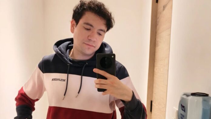 Raymix sexualidad pareja videos cantante gay mexicano electrocumbia biografía